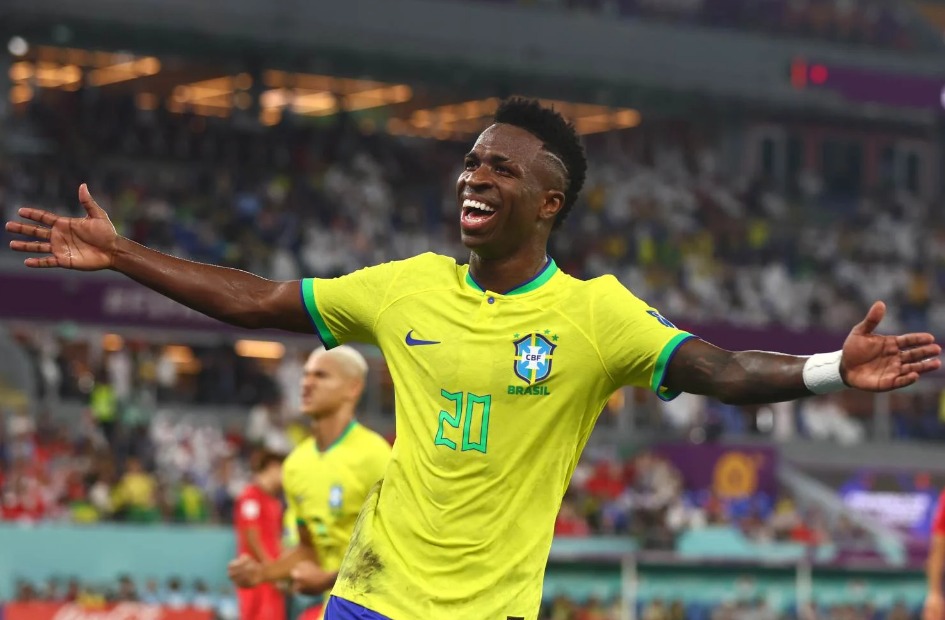 Os 10 jogadores brasileiros mais valiosos do mundo em 2024; Vinicius Jr lidera a lista