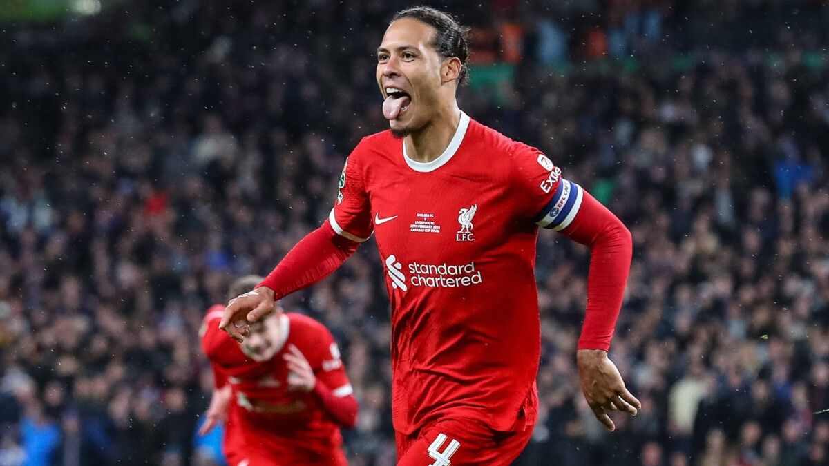 Van Dijk Confirms Progress in Contract Talks with Liverpool