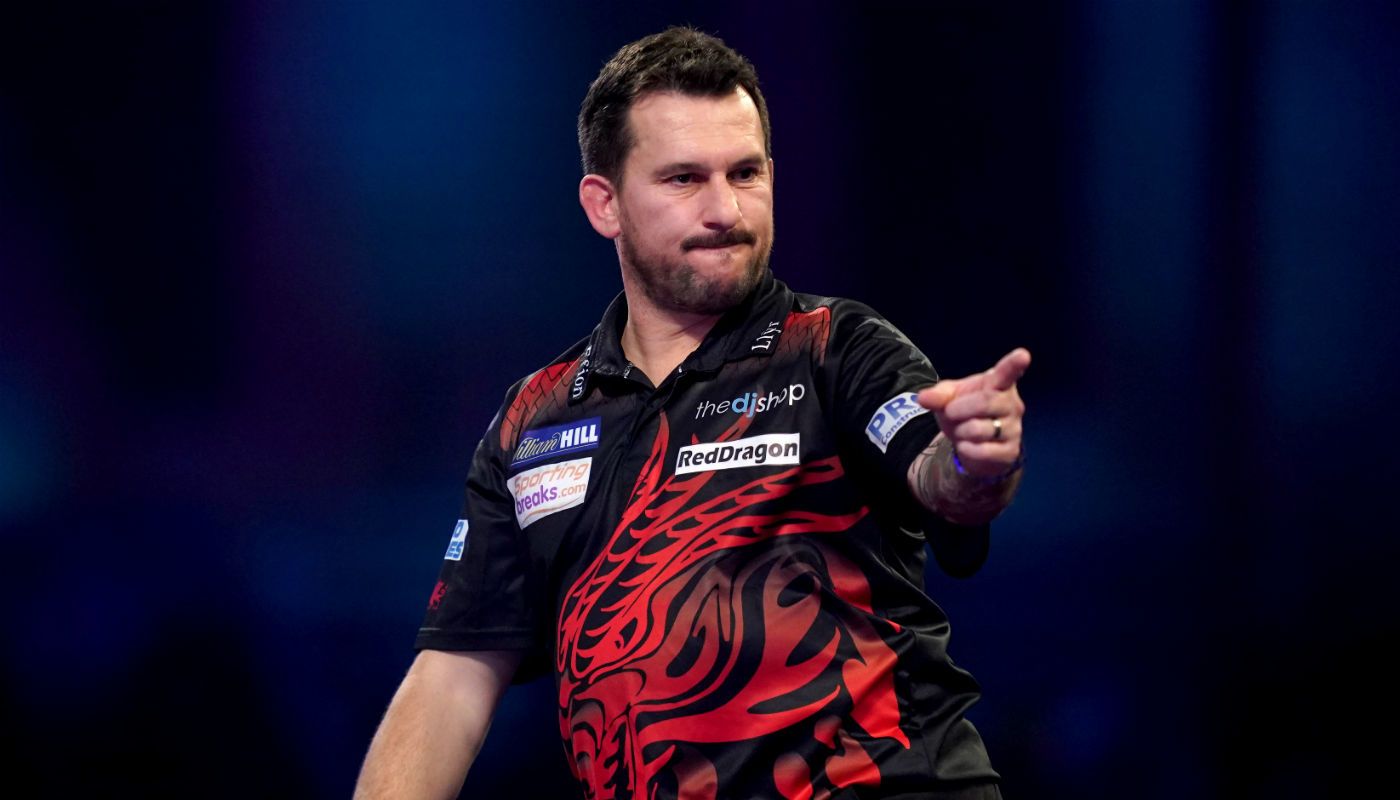 Gary Anderson vs. Jonny Clayton Predictions, Betting Tips & Odds │17 MARCH, 2022