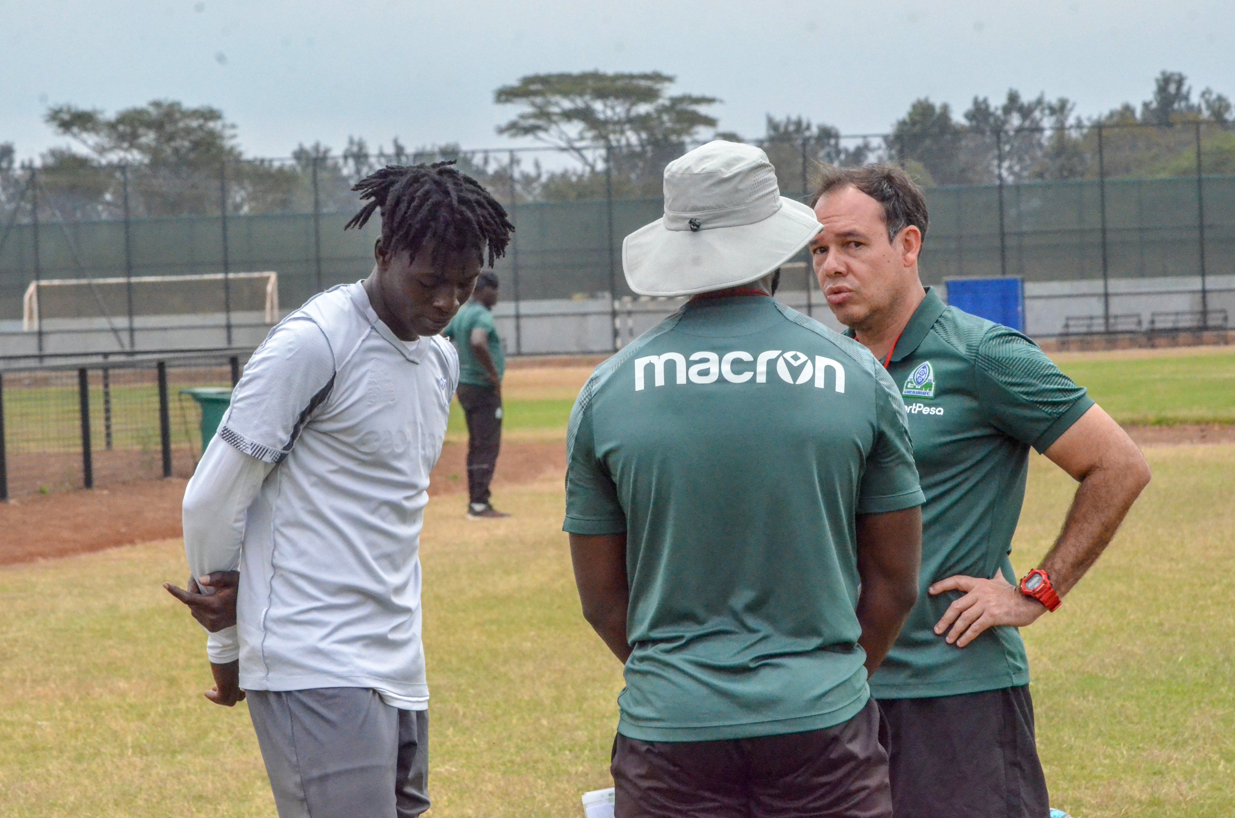 Gor Mahia FC Coach Leo Neiva: We Have to Impose Ourselves to Qualify For Second Round