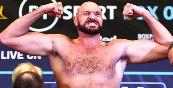 Fury: I Will End Usyk's Career