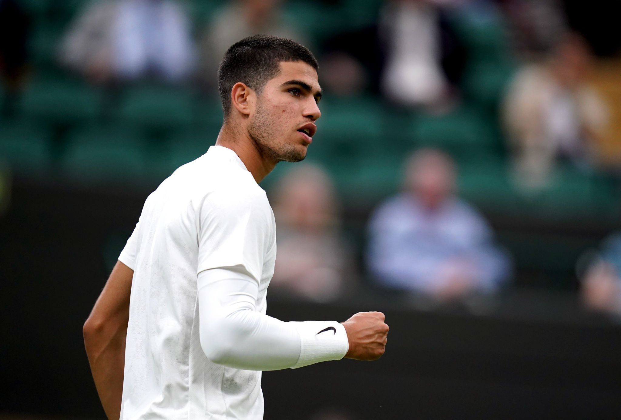 Wimbledon 2022 Match Result: Jan Lennard-Struff vs Carlos Alcaraz: Alcaraz wins (4-6, 7-5, 4-6, 7-6, 6-4)