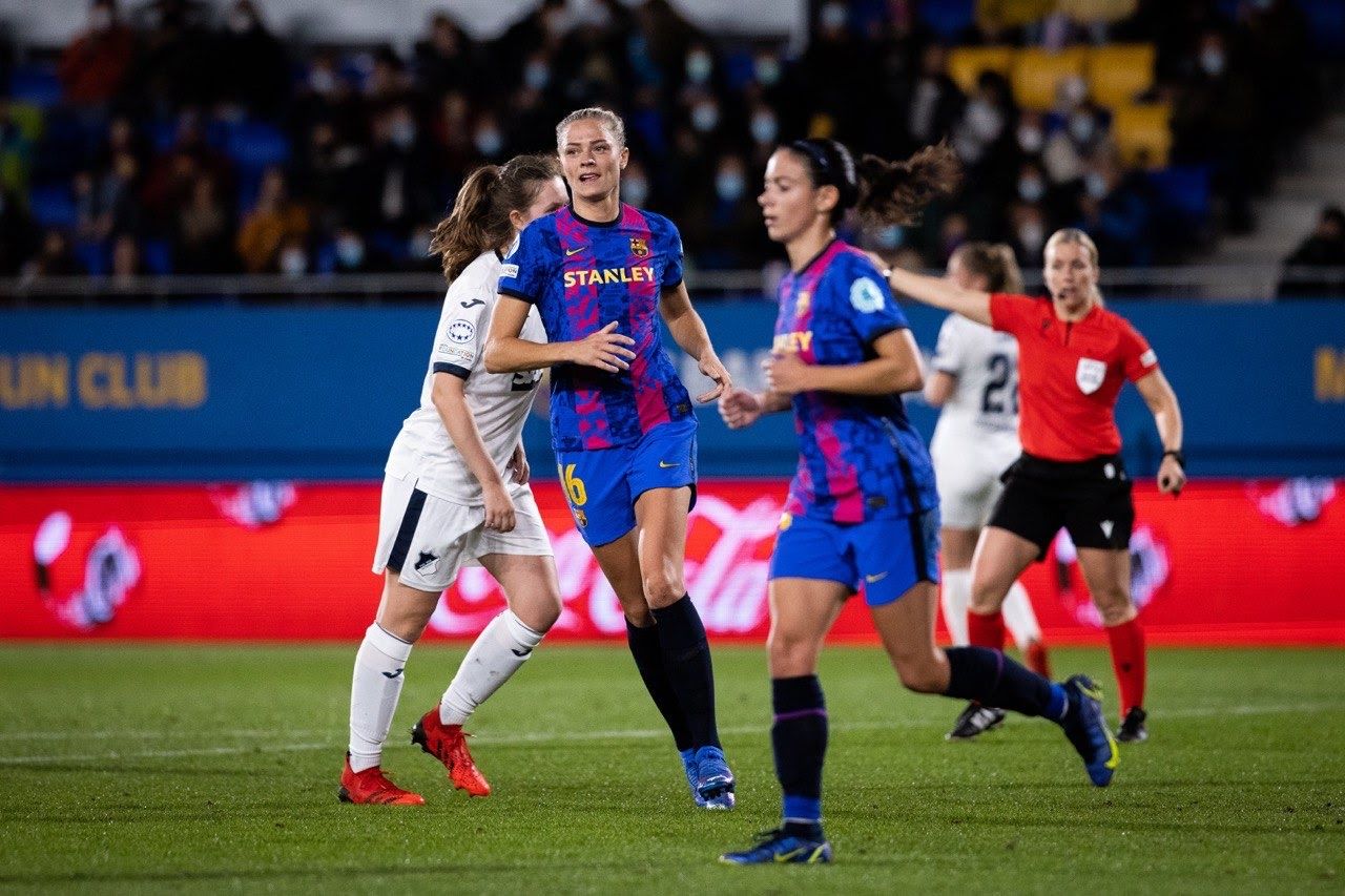 Women's Football: Arsenal scores five in win versus Koge, Barcelona wins too