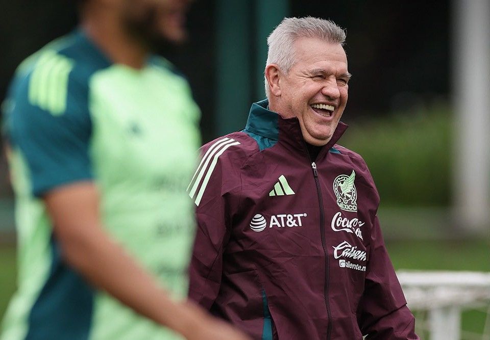 Javier Aguirre quiere ver jugadores para el futuro en el partido contra el Valencia