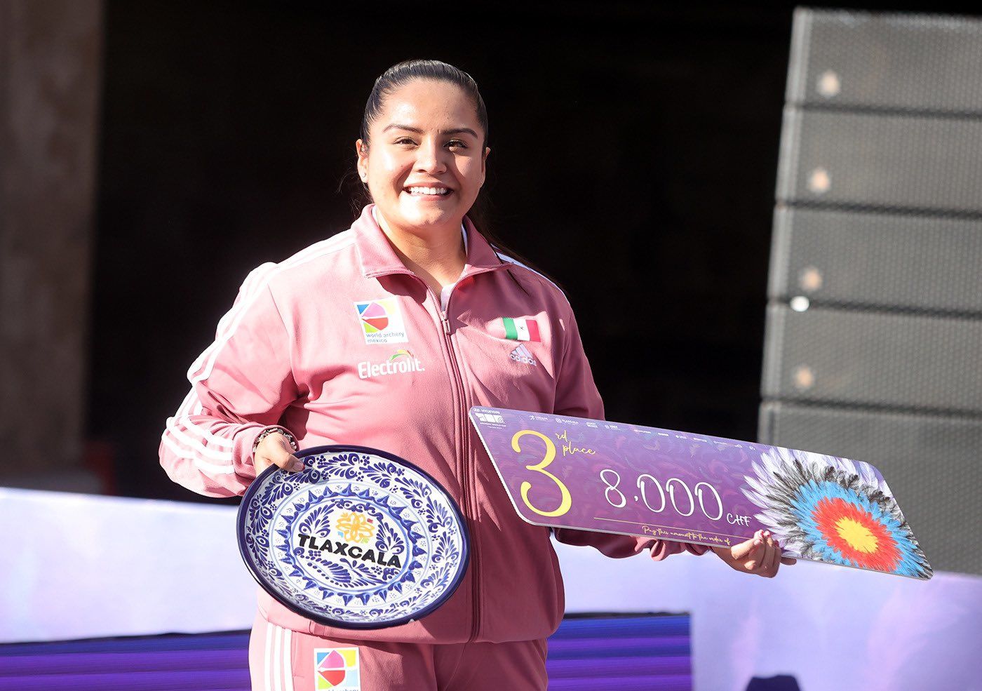 ¡Dafne Quintero gana bronce en Copa del Mundo de Tiro con Arco! La mexicana venció a su compatriota Andrea Becerra