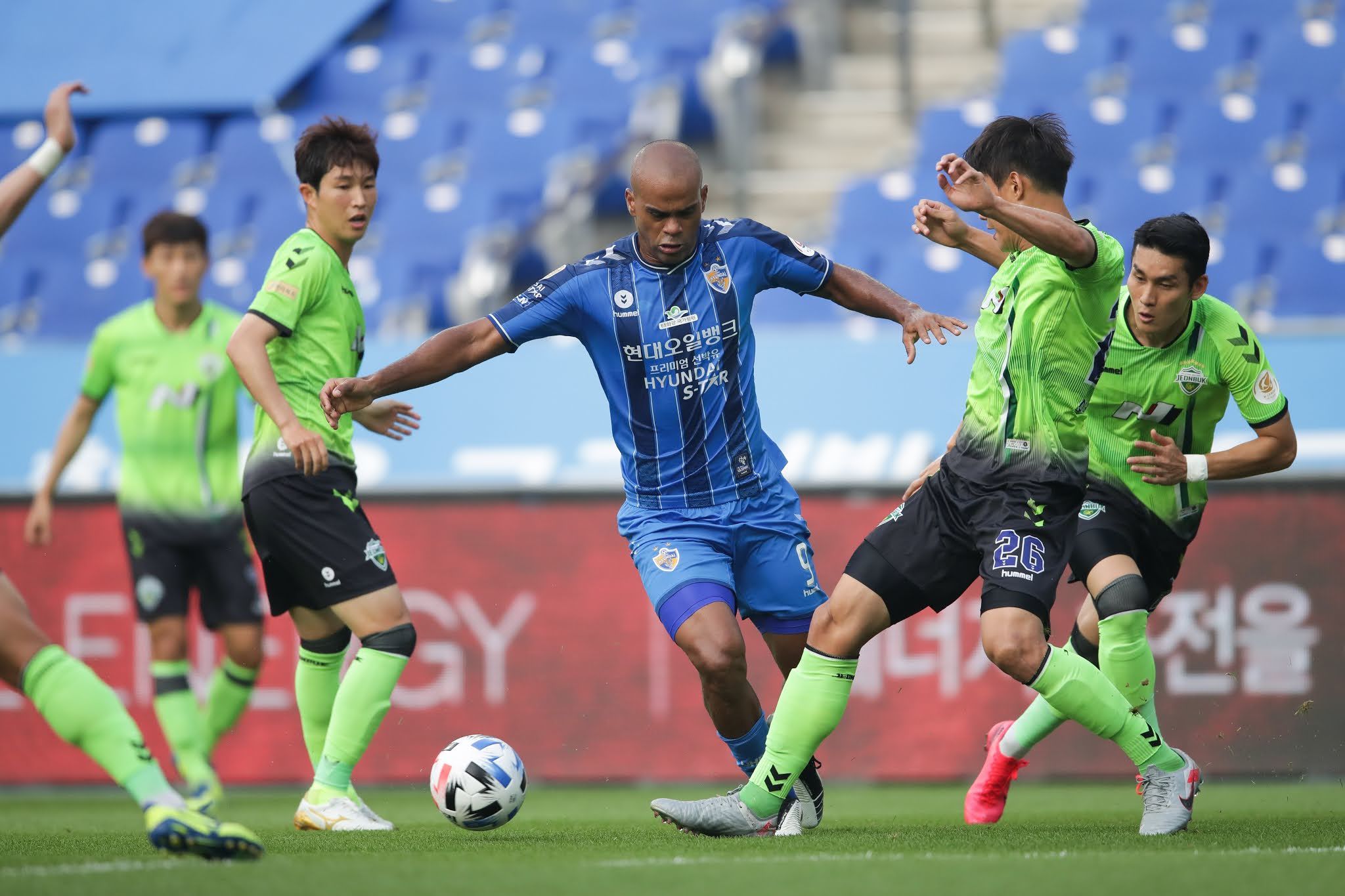 Ulsan Hyundai vs Jeonbuk Hyundai Prediction, Betting Tips & Odds | 12 MARCH, 2024