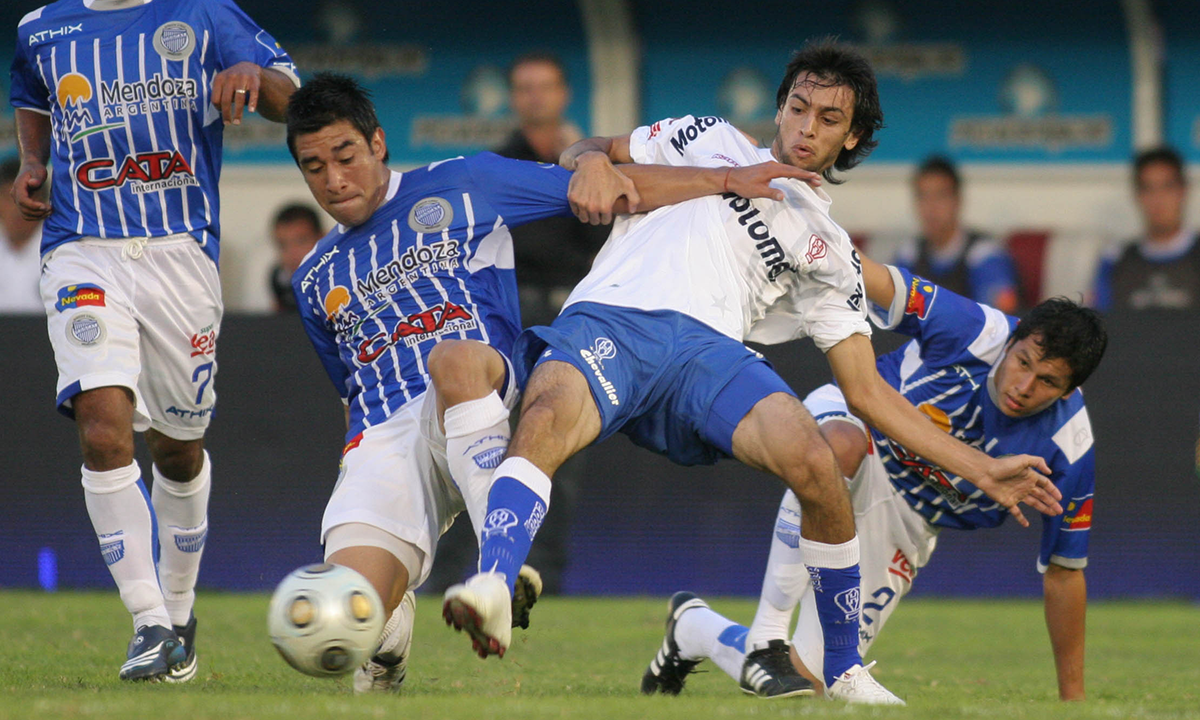 Godoy Cruz vs Gimnasia La Plata Prediction, Betting Tips & Odds │19 May, 2023