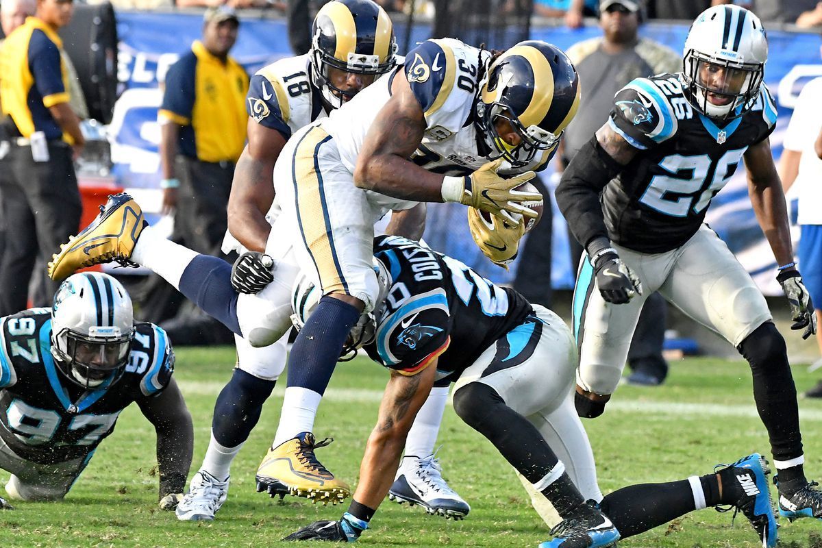 Los Angeles Rams vs. Carolina Panthers. Pronóstico, Apuestas y Cuotas | 16 de octubre de 2022