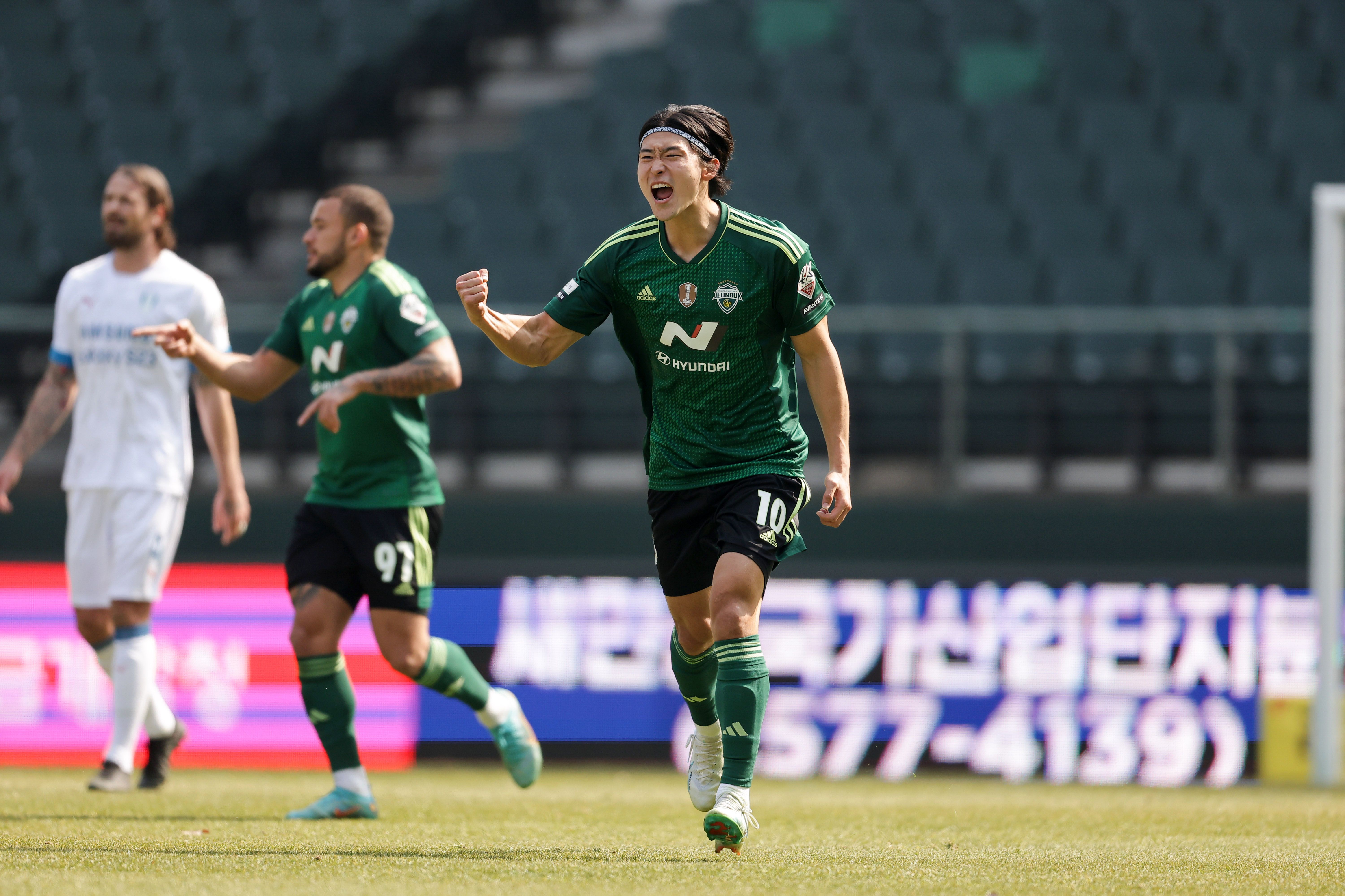 Jeonbuk Hyundai vs Gwangju FC Prediction, Betting Tips & Odds | 13 APRIL 2024