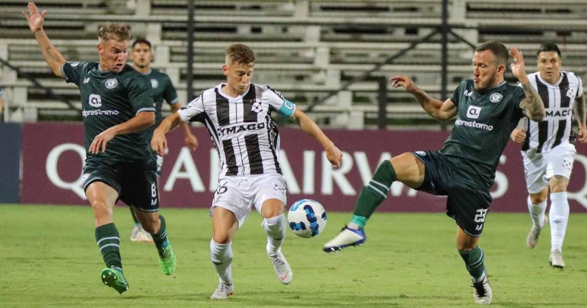 Danubio vs Penarol Prediction, Betting Tips & Odds │19 NOVEMBER, 2023