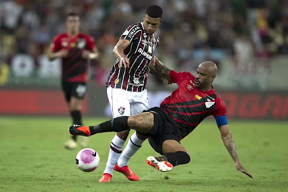 Athletico-PR vs Cruzeiro Prediction, Betting Tips & Odds | 27 OCTOBER 2024