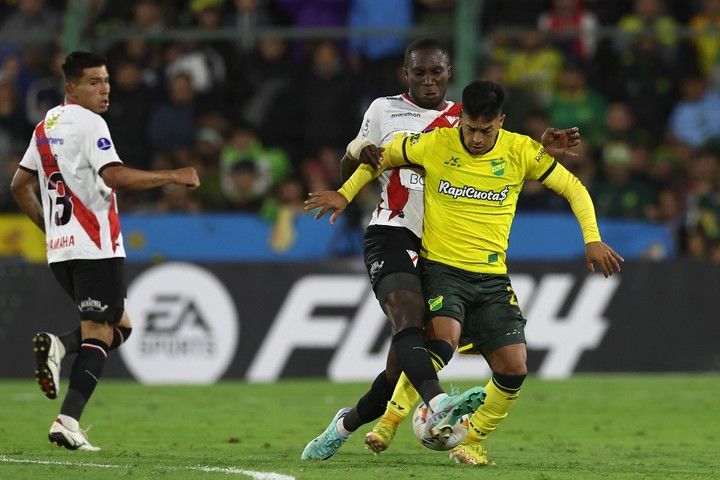 Defensa y Justicia vs Godoy Cruz Prediction, Betting Tips & Odds | 1 December, 2024