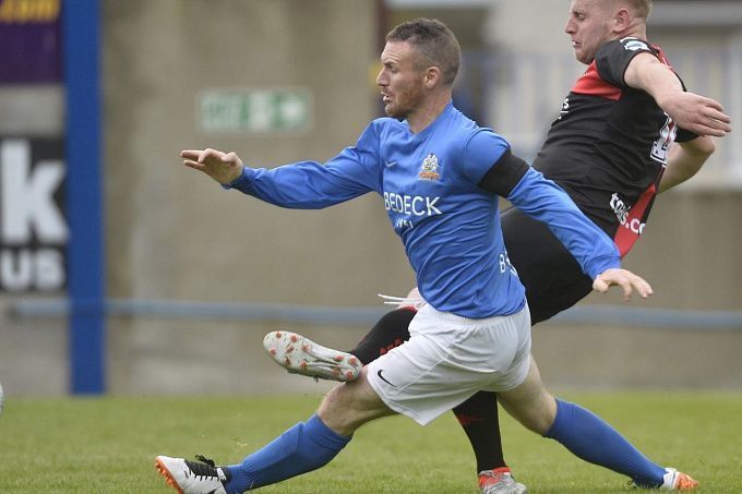 Glenavon FC vs Loughgall FC Prediction, Betting Tips & Odds │18 NOVEMBER, 2023