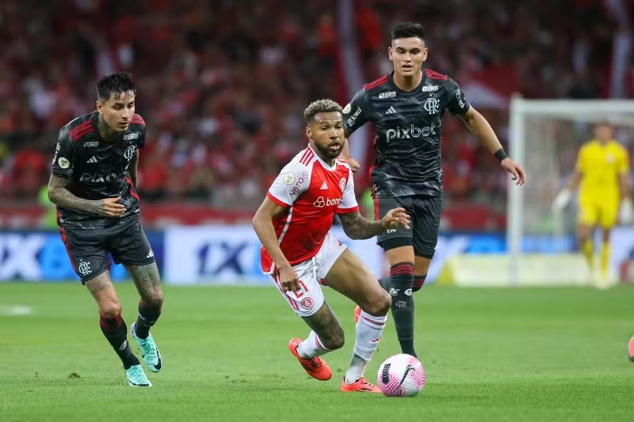 Flamengo vs Internacional Prediction, Betting Tips & Odds | 01 DECEMBER 2024