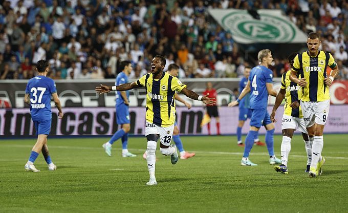 Fenerbahce vs Alanyaspor Pronóstico, Apuestas y Cuotas│30 de agosto de 2024