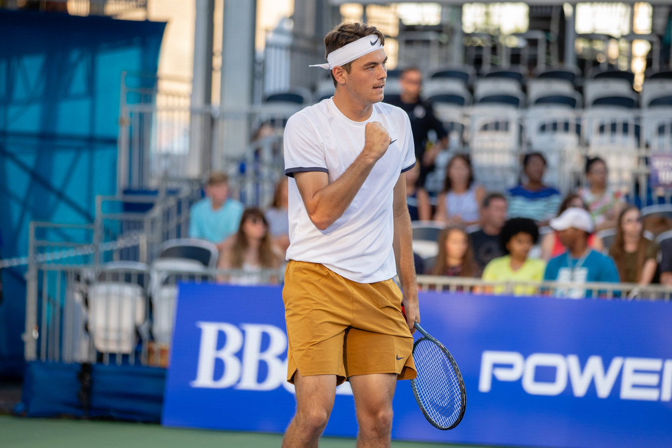 Taylor Fritz vs Adrian Mannarino Prediction, Betting Tips & Odds │18 FEBRUARY, 2023