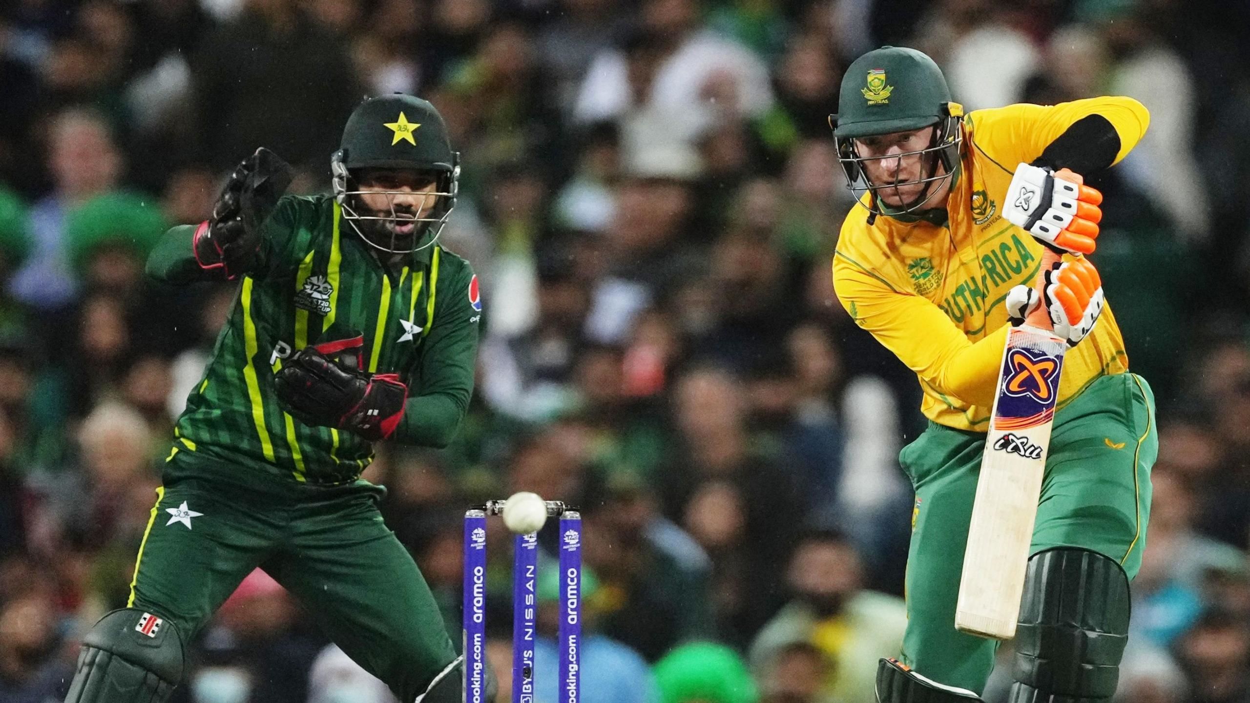 Pakistan Vs South Africa: Players Battle