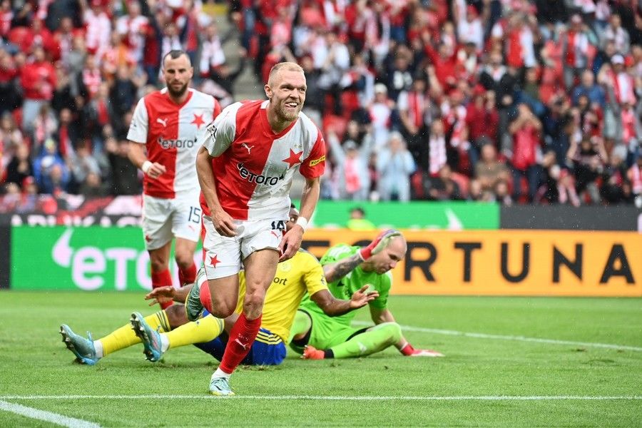 Zlin vs Slavia Prague Prediction, Betting Tips & Odds │03 DECEMBER, 2023